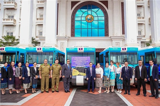 Laos Asia Economic Group and Jiangsu e - future Donated 6 Electric Buses to the Lao Government