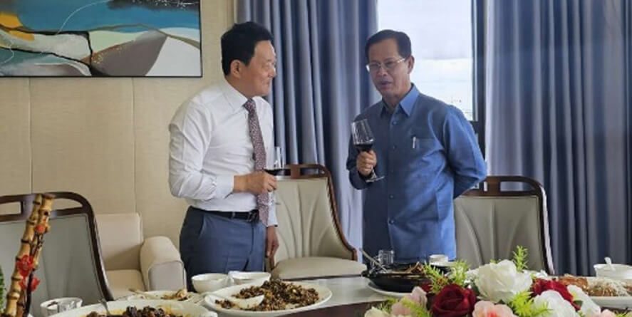 e-Future donate electricity buses to Laos (Sep 9th, 2024)